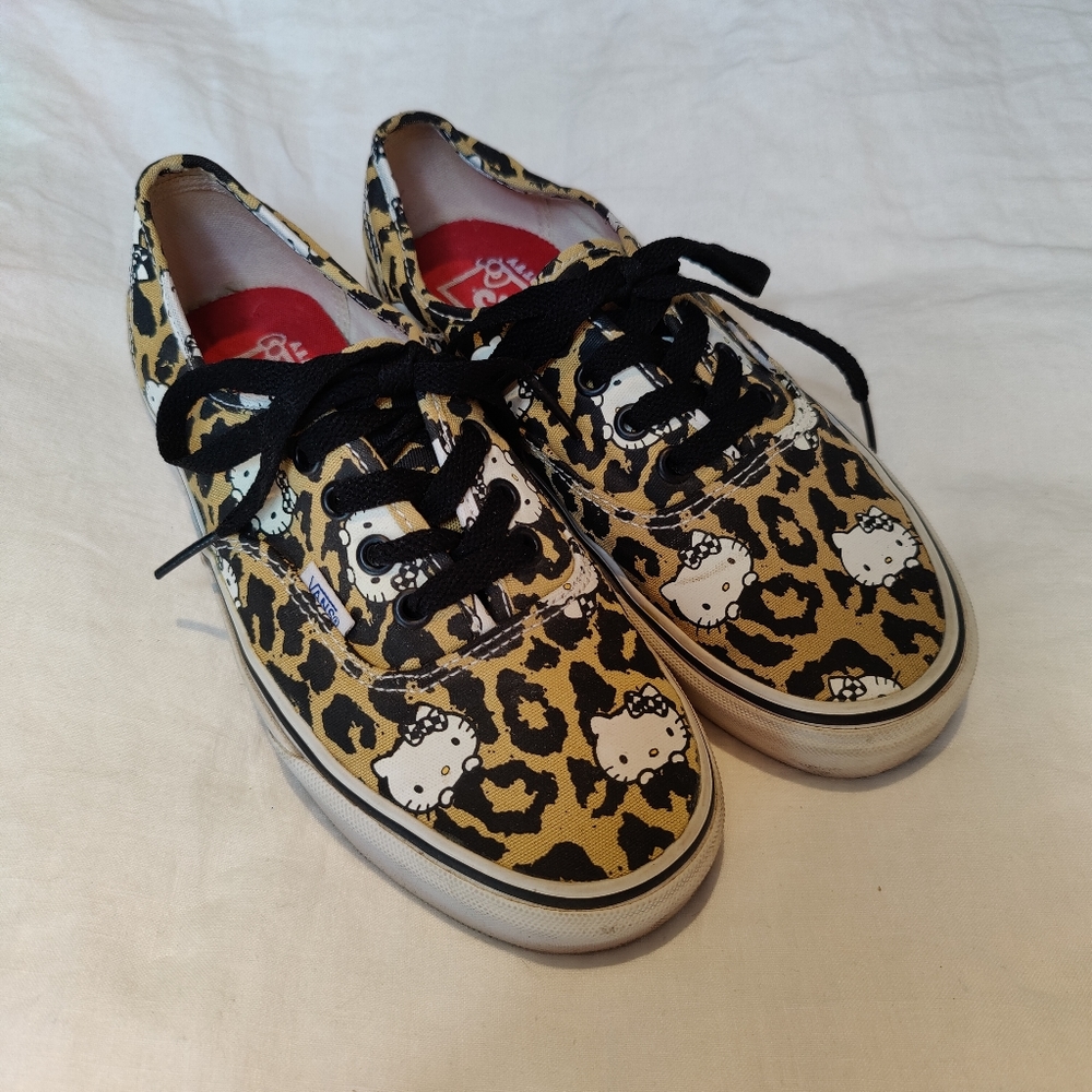 Hello Kitty x Vans leopard sneakers 6.5